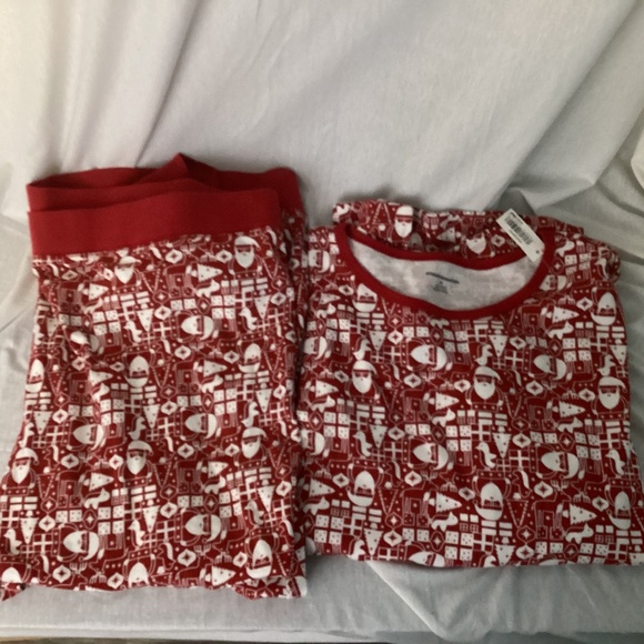Matching Santa Clause Pajamas women’s or mens - Picture 1 of 5